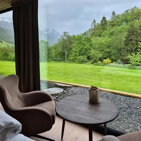 Luxurious Microhouse With Mountainview 別荘